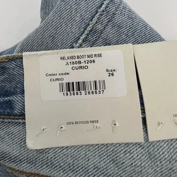 AGOLDE Mid Rise Relaxed Boot Cut Jeans in Curio Light Denim Organic Cotton 26 - Picture 10 of 14